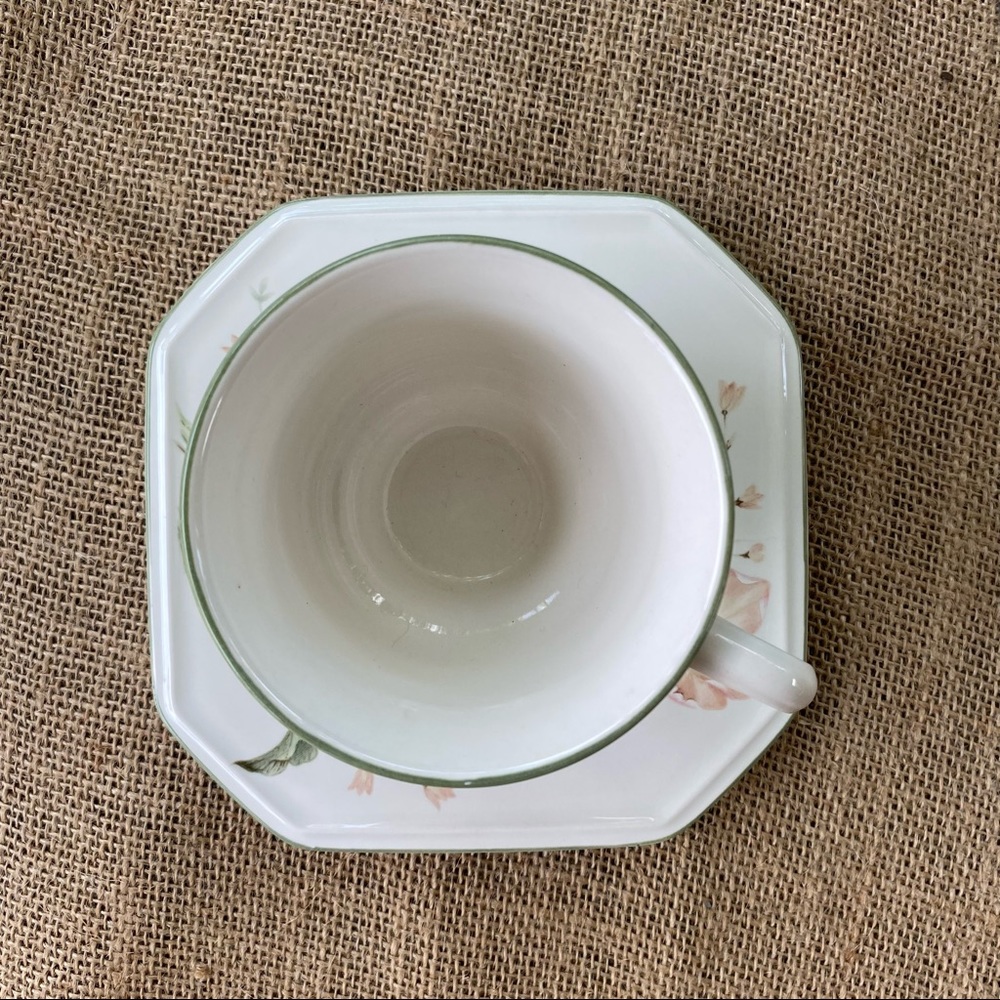 Vintage MIKASA Continental Amsterdam Footed Cup & Saucer Set Floral #F3102 Tea - Picture 3 of 8
